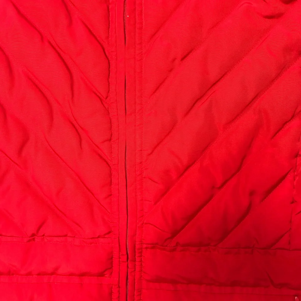 LOFT Puffer Vest Red Medium